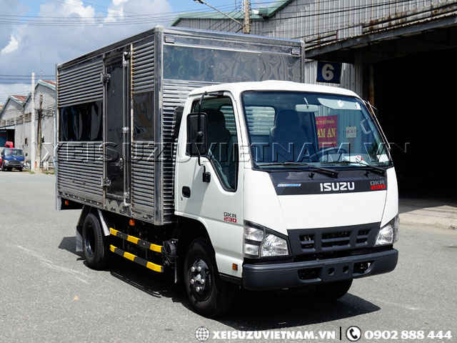 Xe tải Isuzu 2 tấn thùng kín QKR230 chất lượng - Xeisuzuvietnam.vn