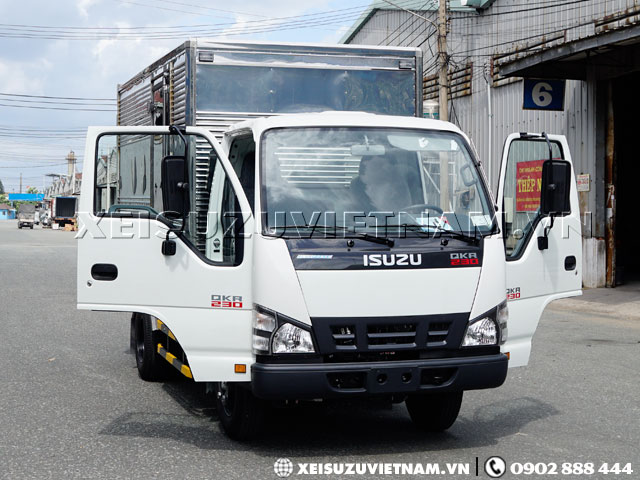 Xe tải Isuzu 2 tấn thùng kín QKR230 chất lượng - Xeisuzuvietnam.vn